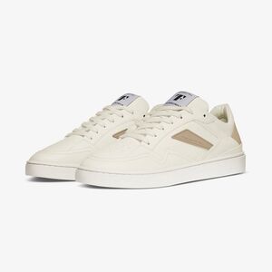 Thousand Fell Court Sneaker in Dune